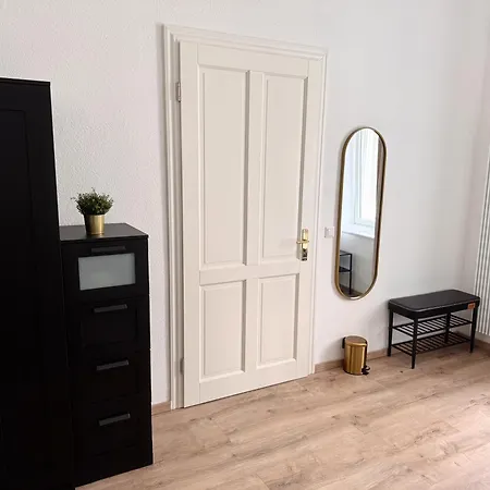 Prostays In Stolberg- 3 Schlafzimmer - 4 Betten * Stolberg (Rhineland)